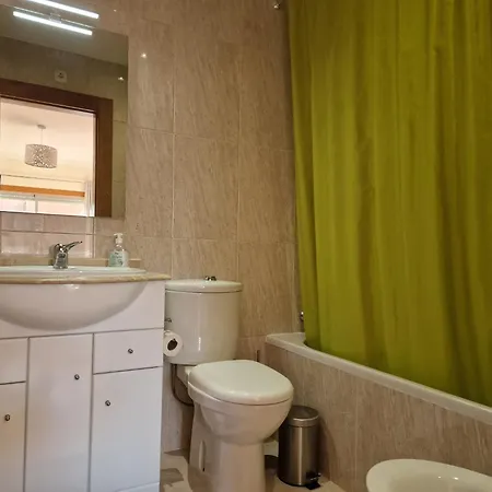 Sunset Rocha 公寓 *